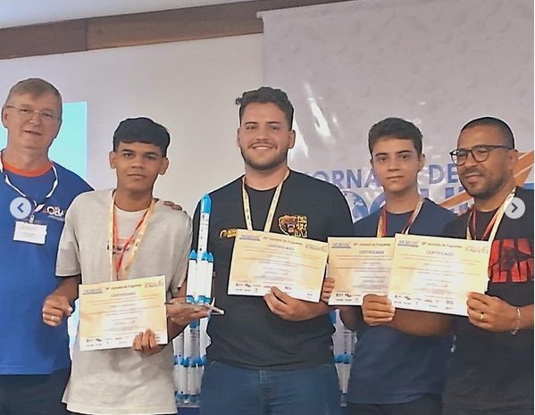  Alunos do Colégio Novo Mundo conquistam medalha de ouro na XVIII MOBFOG